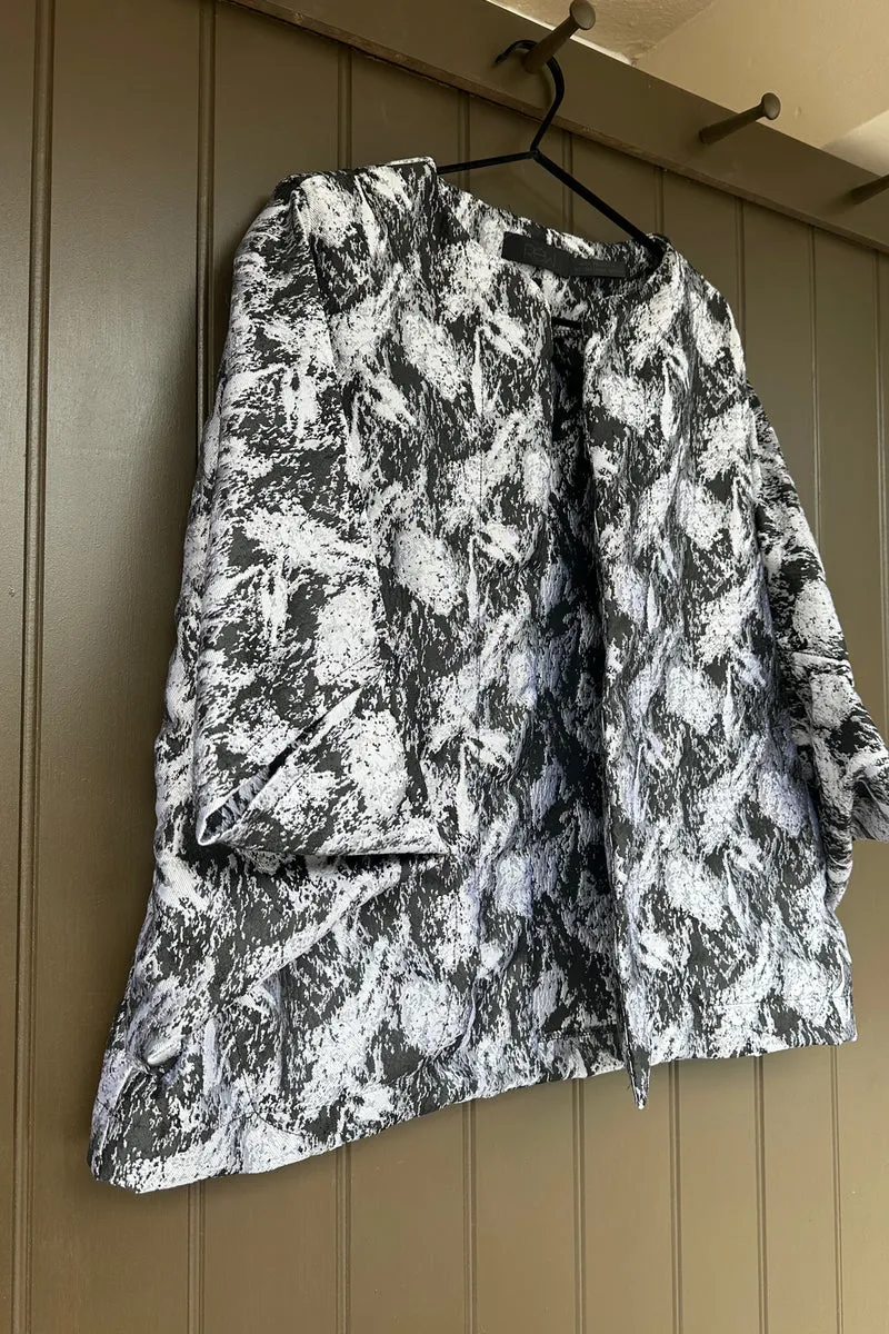 Kimono - Black And Silver Abstract