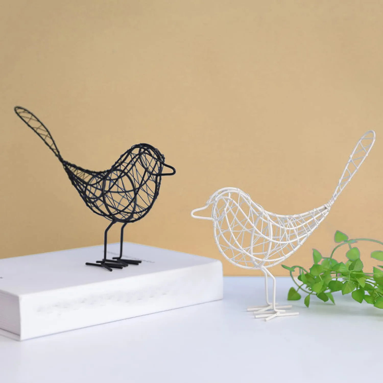 LIFEHAXTORE Metal Wire Black and White Bird Figurine | Beautiful Home Decor - (Pack of 2, Black and White)