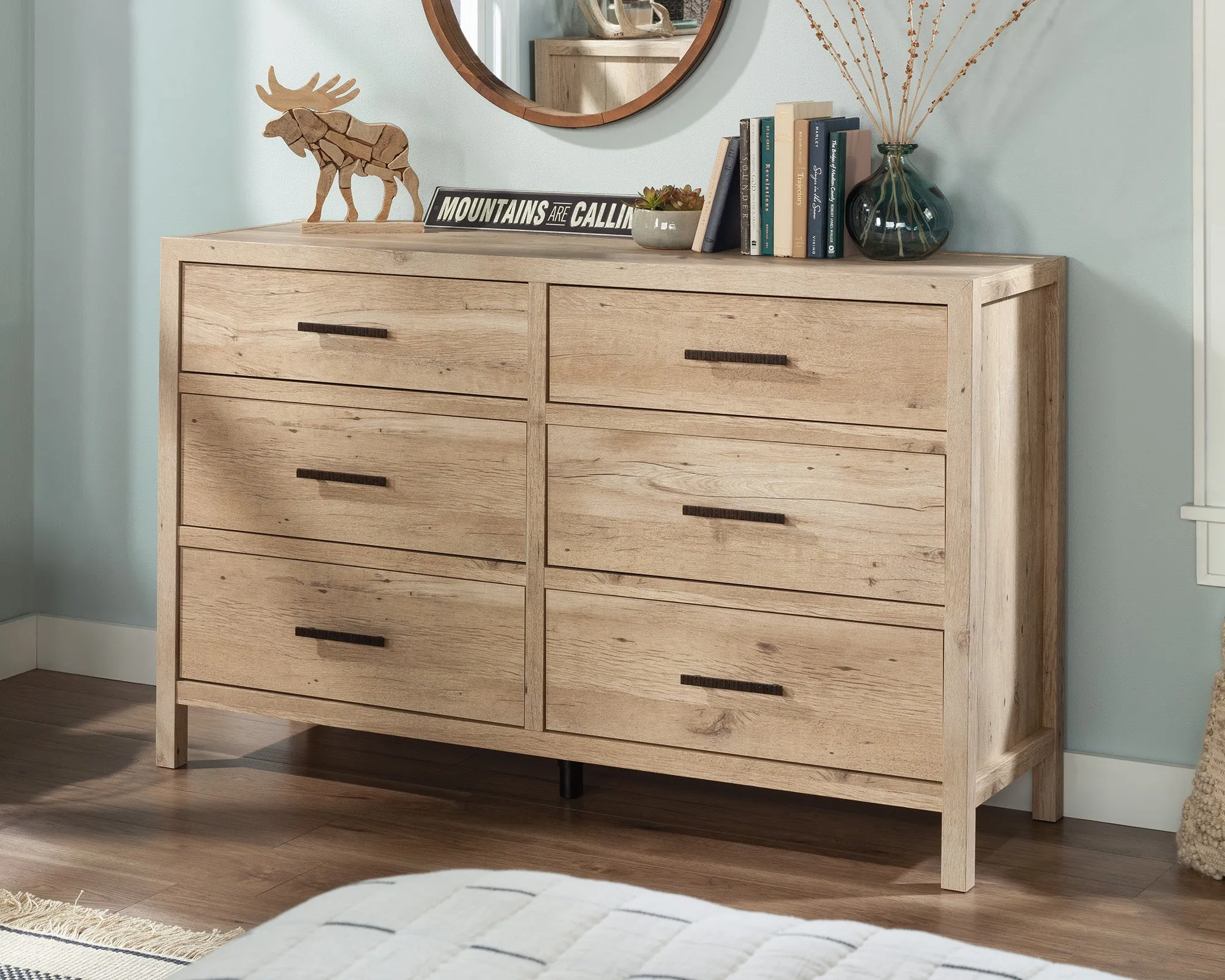 Pacific View 6 Dresser Prime Oak